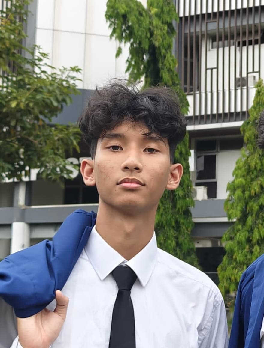 Muhammad Fachry Shalahuddin Rusamsi