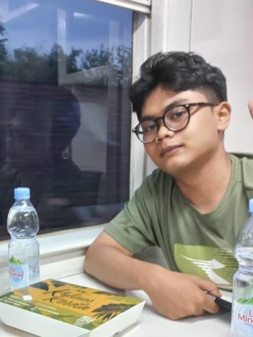 Raya Ahmad Syarif