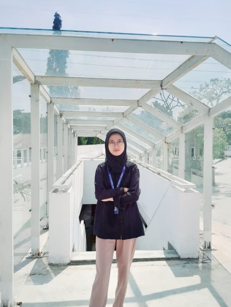 Naila Cahyarani Idelia