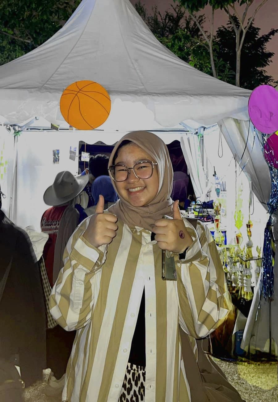 Az Zahrra Tasya Adelia